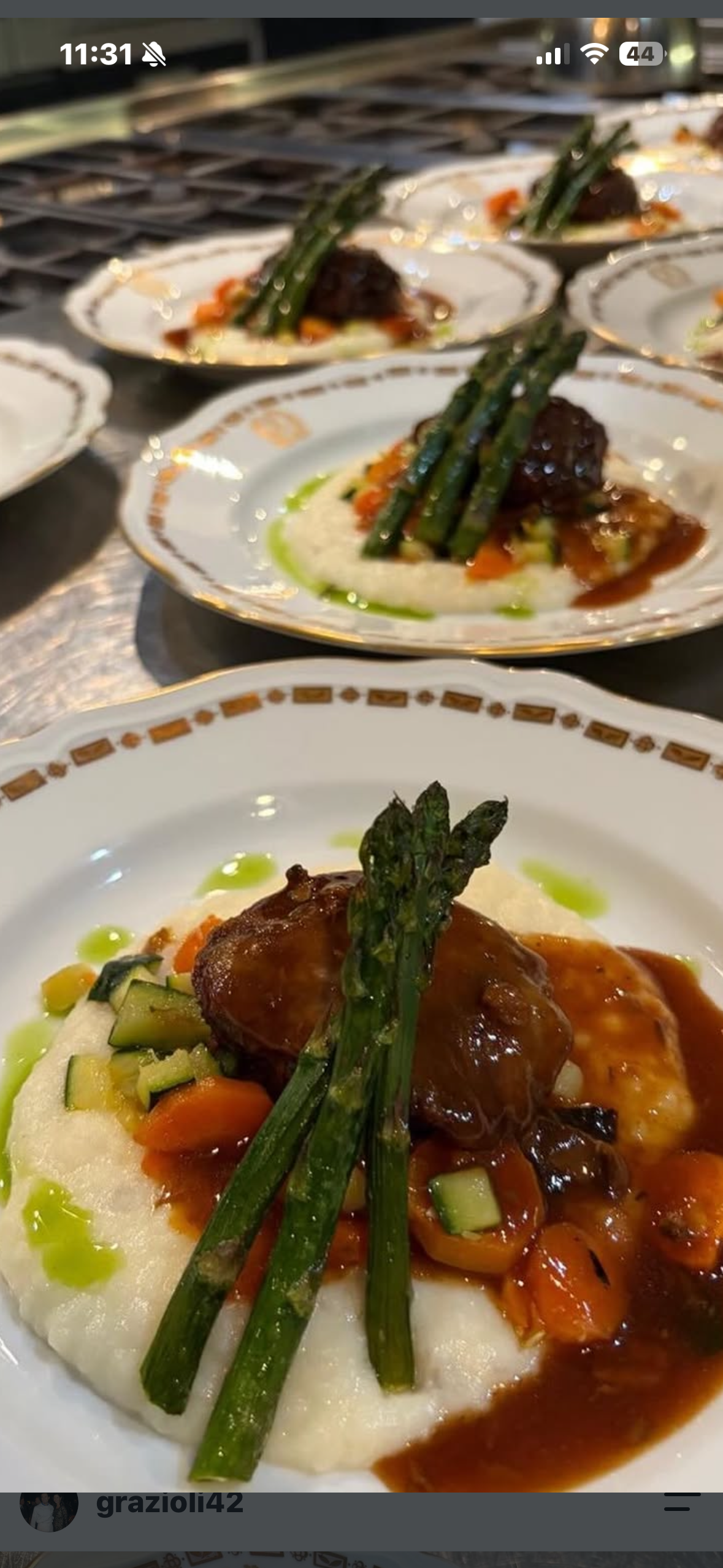 Braised beef with asparagus and creamy polenta